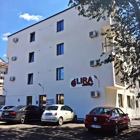 Отель Lira